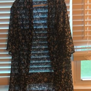 Other - Blue floral kimono Other - Blue floral kimono